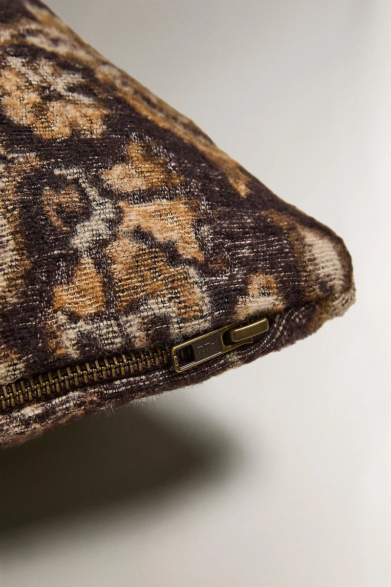 FLORAL WOOL THROW PILLOW COVER