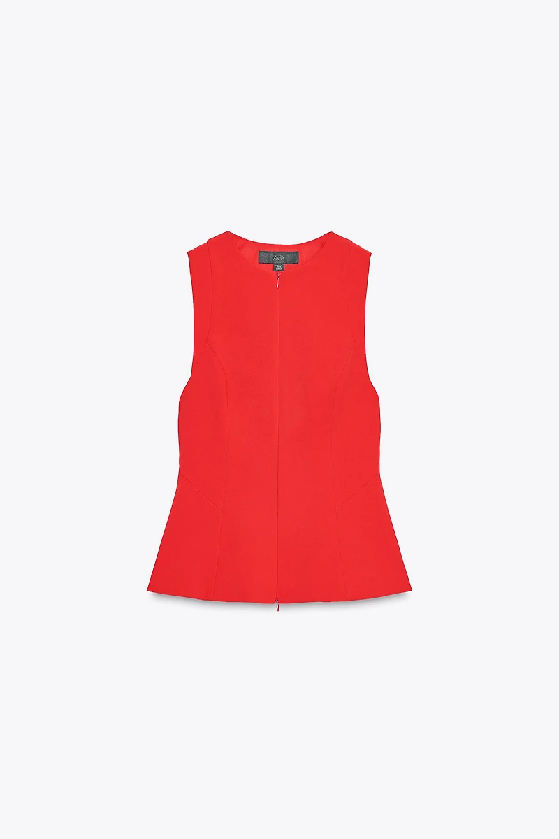 FITTED ZIP TOP