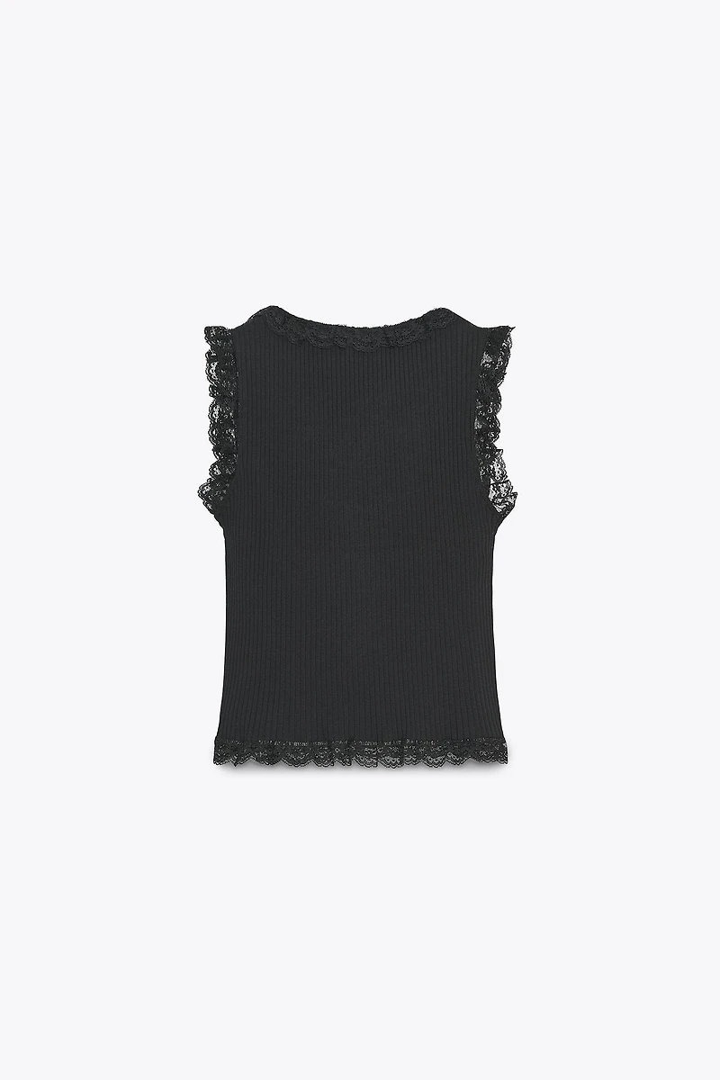LACE BUTTON TOP