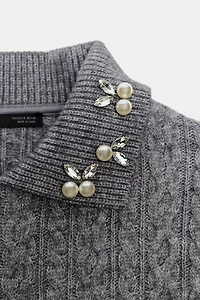 JEWEL COLLAR CABLE-KNIT SWEATER