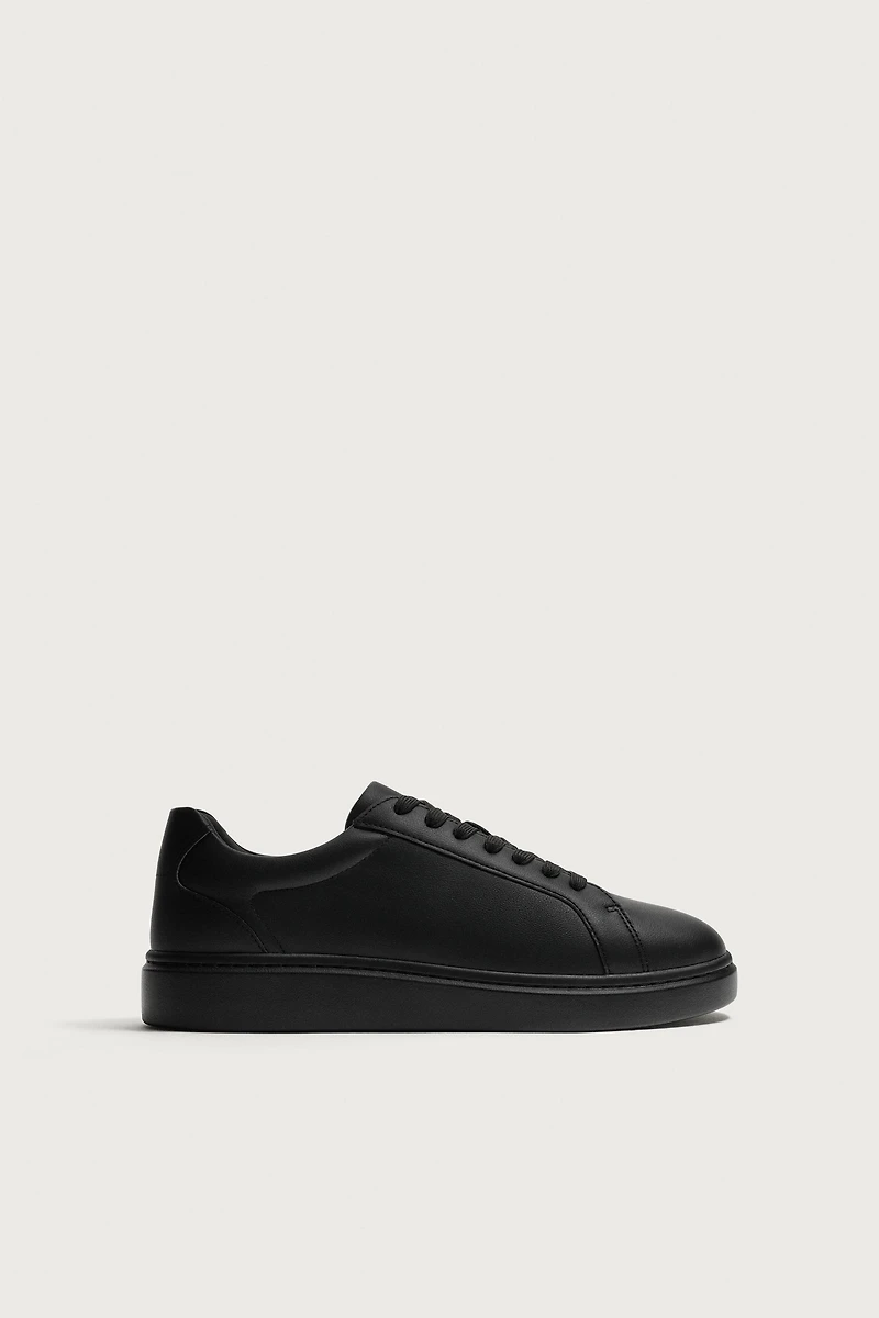 MONOCHROME CHUNKY SNEAKERS