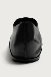 LEATHER SHOES