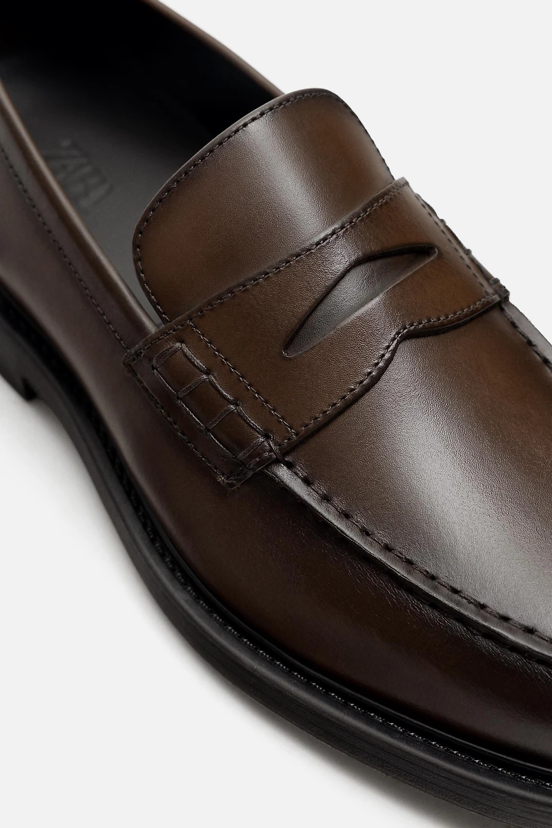 MOCASSINS EN CUIR MASQUE