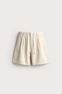 WIDE FIT STRIPED PLEATED SHORTS