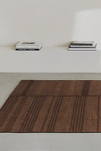 WOOL AREA RUG WITH CONTRASTING LINES