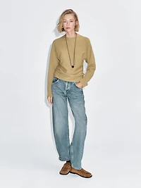 Boat neck knit sweater