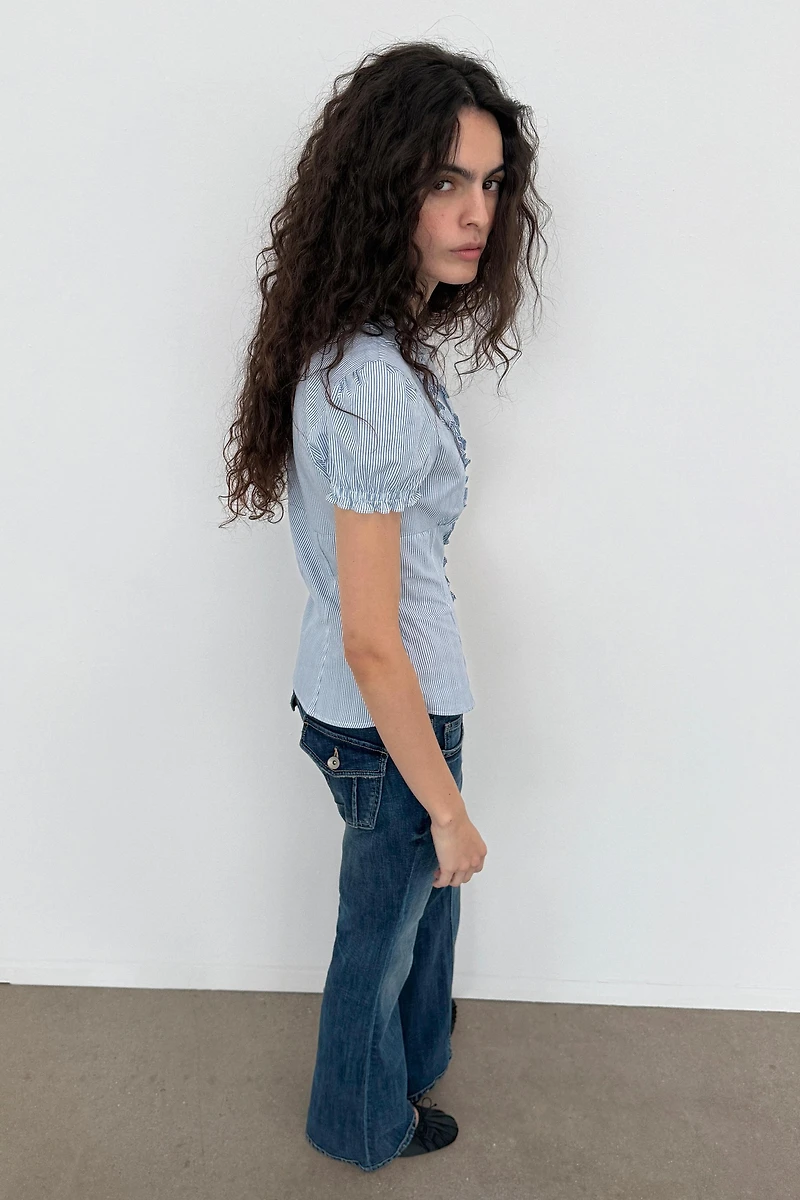 TRF LOW-RISE BOOTCUT JEANS