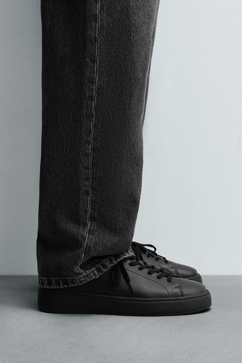 THICK SOLE LEATHER SNEAKERS