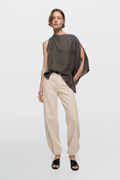 Relaxed fit parachute pants