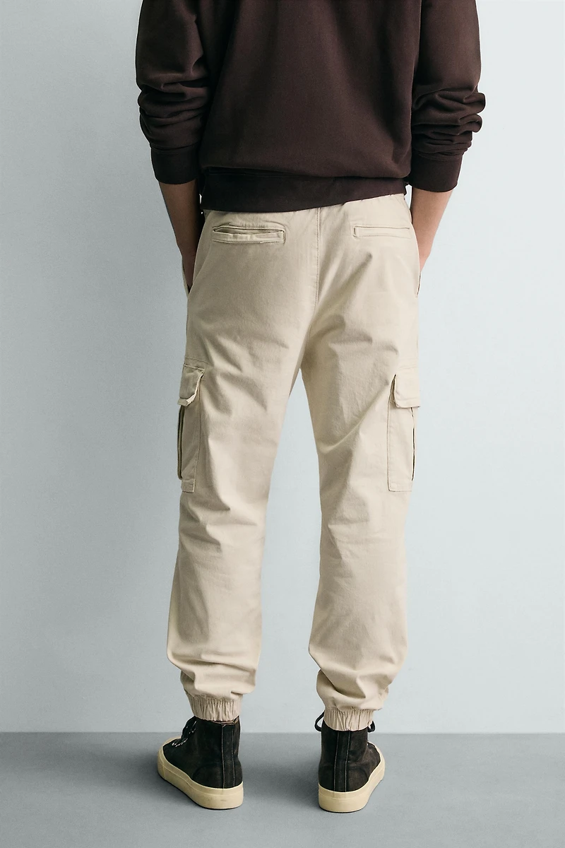 SLIM FIT CARGO PANTS