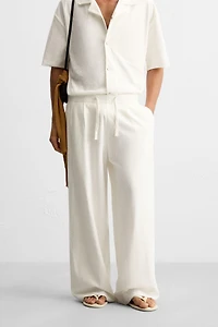 TEXTURED RELAXED FIT PANTS