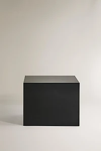 TABLE D’APPOINT LAQUÉE I COLIN KING