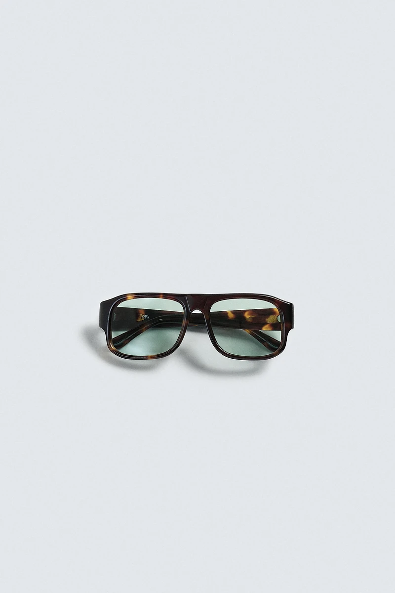 SQUARE SUNGLASSES