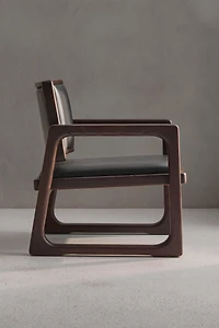 LOUNGE CHAIR 03