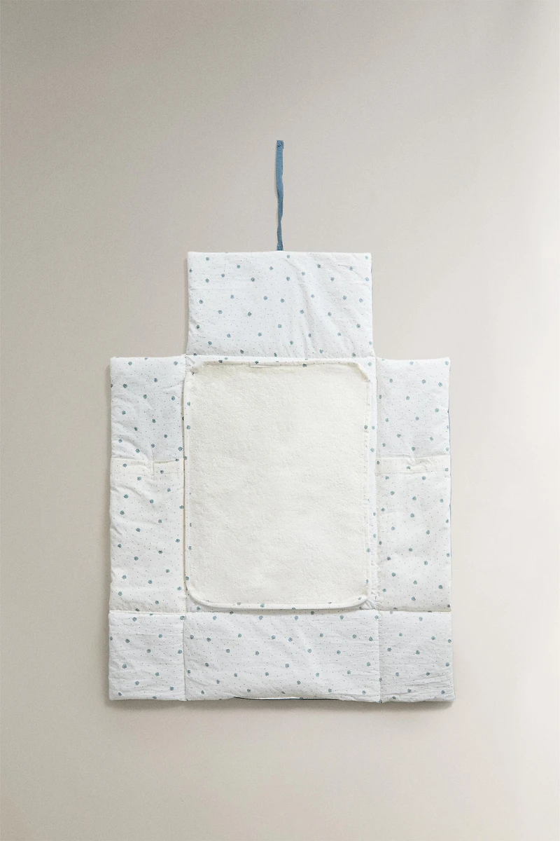 MATELAS À LANGER PORTABLE BÉBÉ FEUILLES