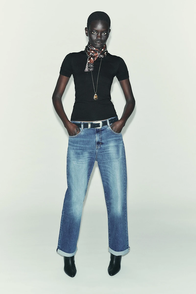 MINIMAL SHORT SLEEVE T-SHIRT