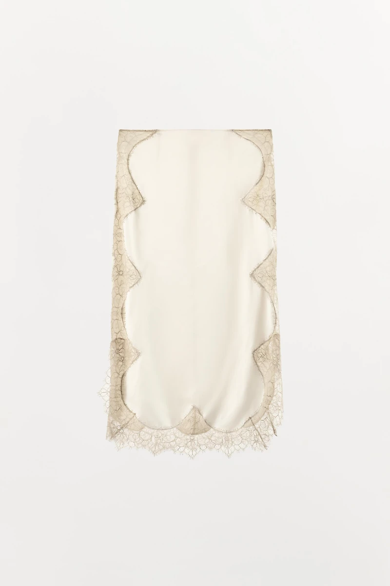 SATIN EFFECT LACE SKIRT