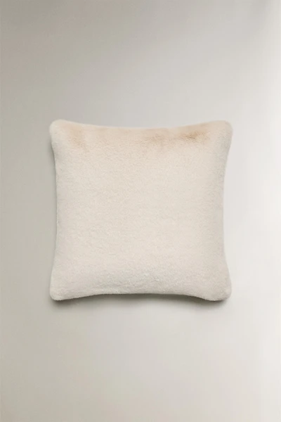 HOUSSE DE COUSSIN FOURRURE