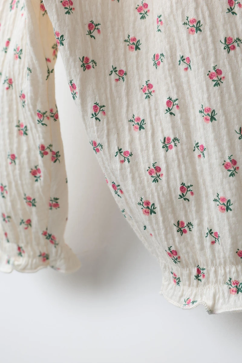 TEXTURED FLORAL PANTS