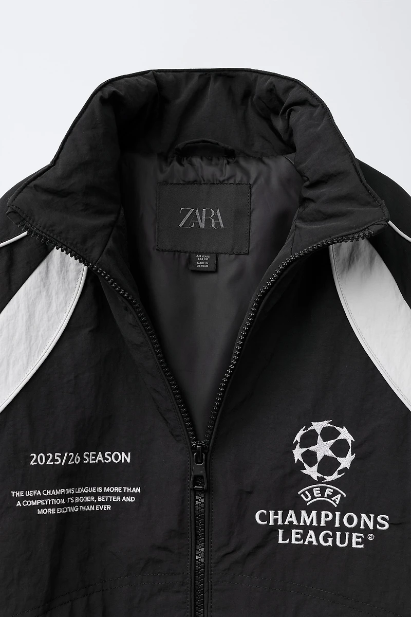 UEFA CHAMPIONS LEAGUE ® WATER REPELLENT JACKET WITH HOODIE