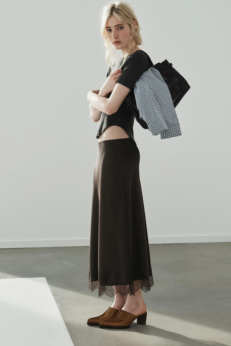 SATIN EFFECT LACE MIDI SKIRT