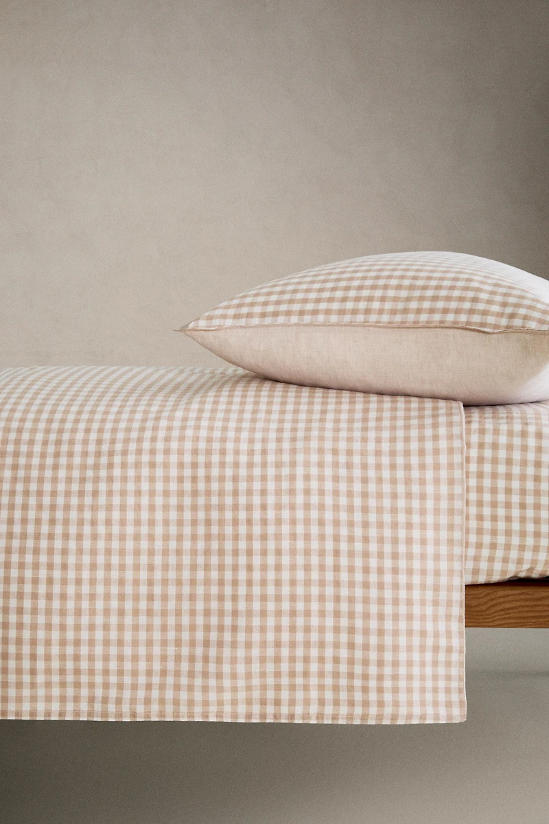 CHILDREN’S GINGHAM FITTED SHEET