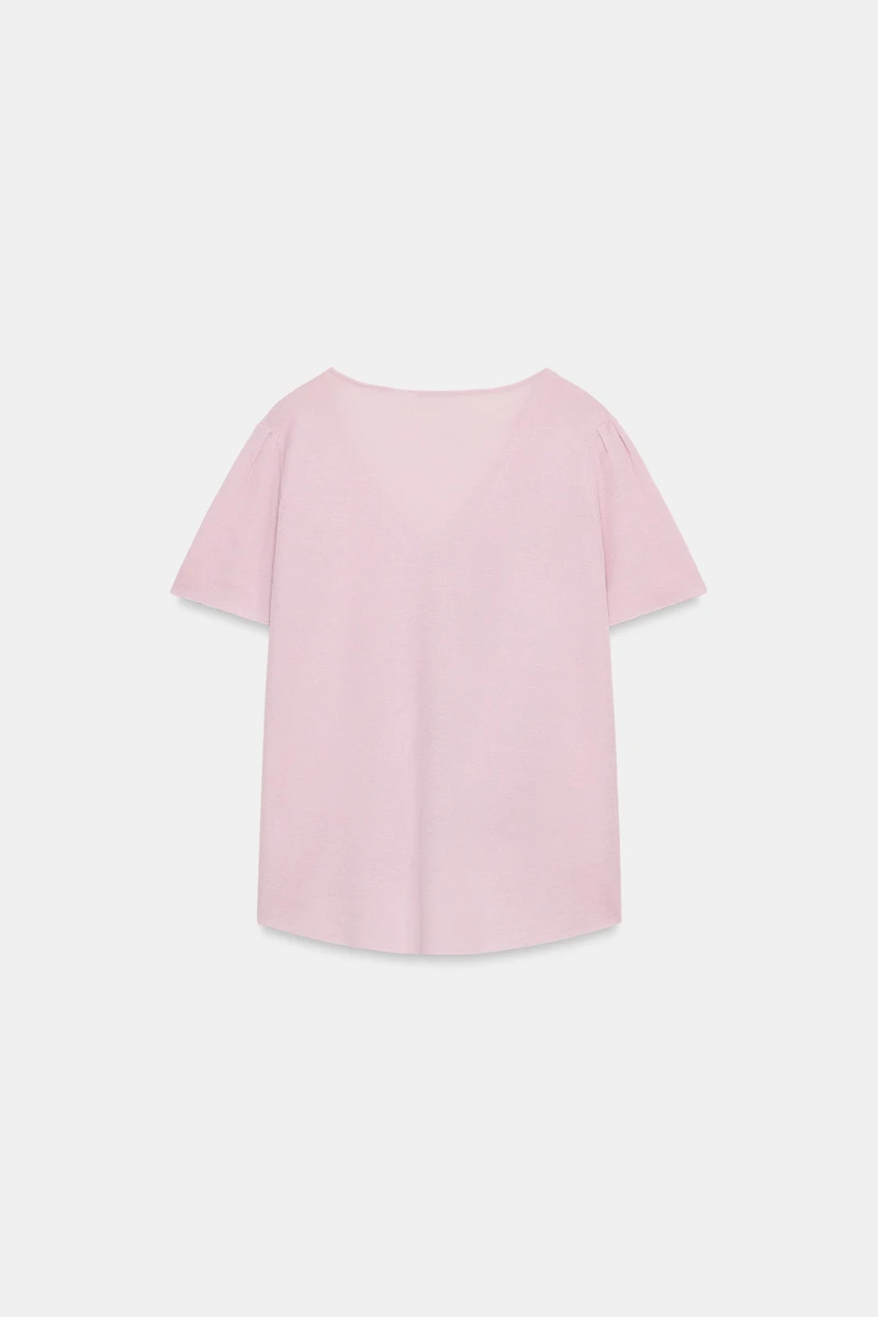 RUFFLED KNIT TOP