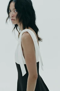 COMBINATION BOW SHORT DRESS