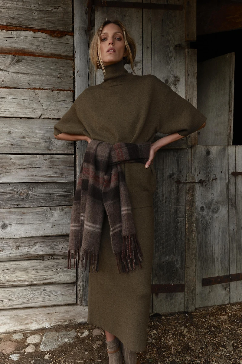 OVERSIZED WOOL SWEATER WITH HIGH NECK