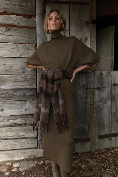 OVERSIZED WOOL SWEATER WITH HIGH NECK