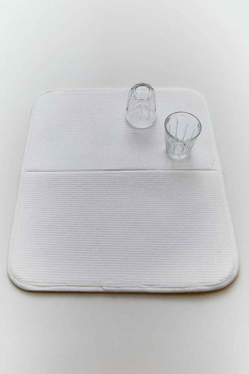 DISH DRYING MAT