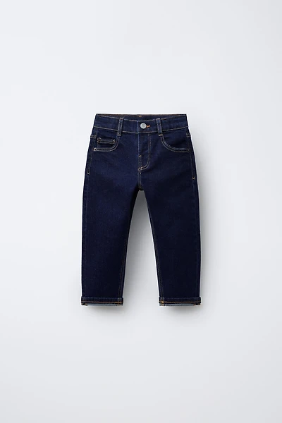 STRAIGHT FIT JEANS