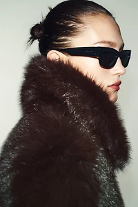 MANTEAU COURT EFFET FOURRURE COL À REVERS