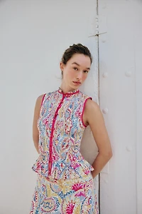 PRINTED EMBROIDERED EYELET TOP