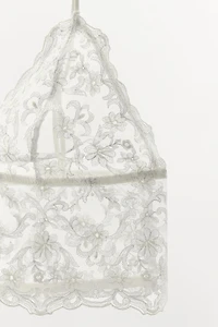 EMBROIDERED LACE BANDEAU BRALETTE