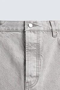 STRAIGHT ANKLE FIT JEANS