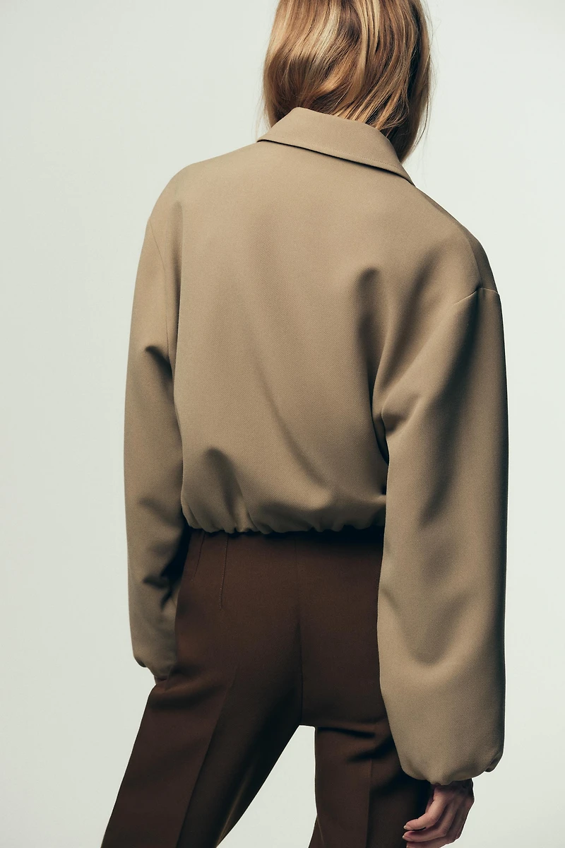 ZIP-UP GATHERED JACKET