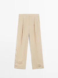 Pantalon satiné texturé