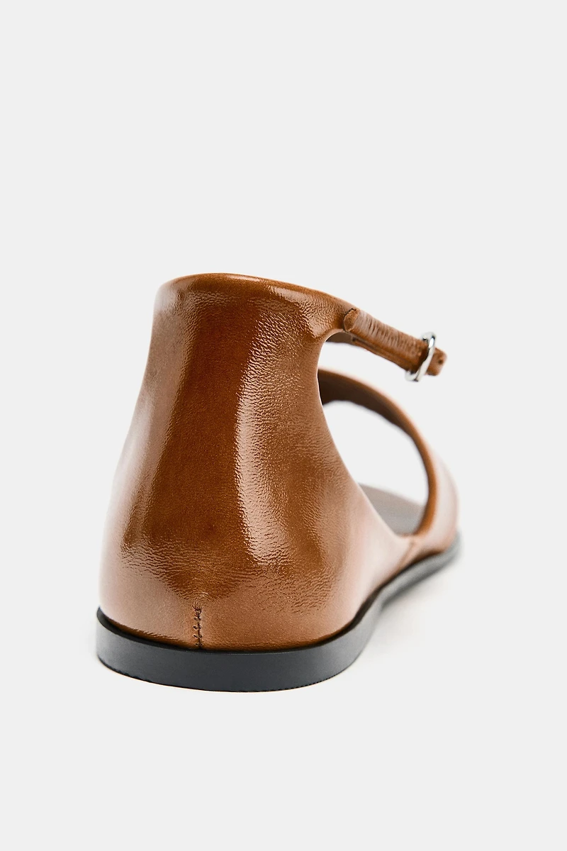 LEATHER TOE SANDALS