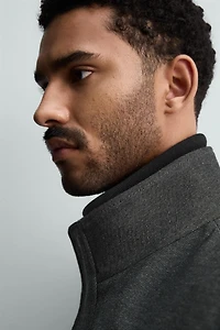 MANTEAU À COL AMOVIBLE