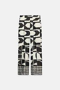 GEOMETRIC PRINT PANTS