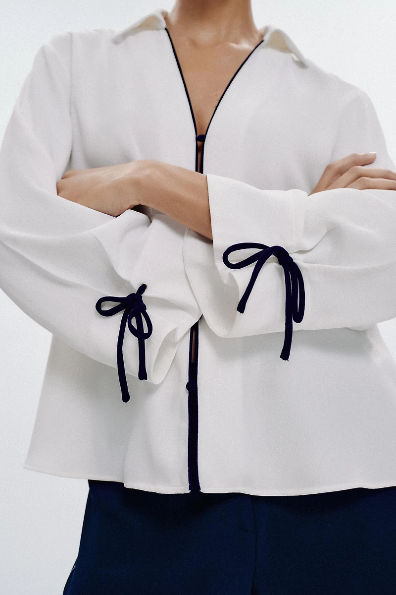 CONTRAST TRIM SHIRT