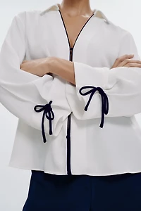 CONTRAST TRIM SHIRT