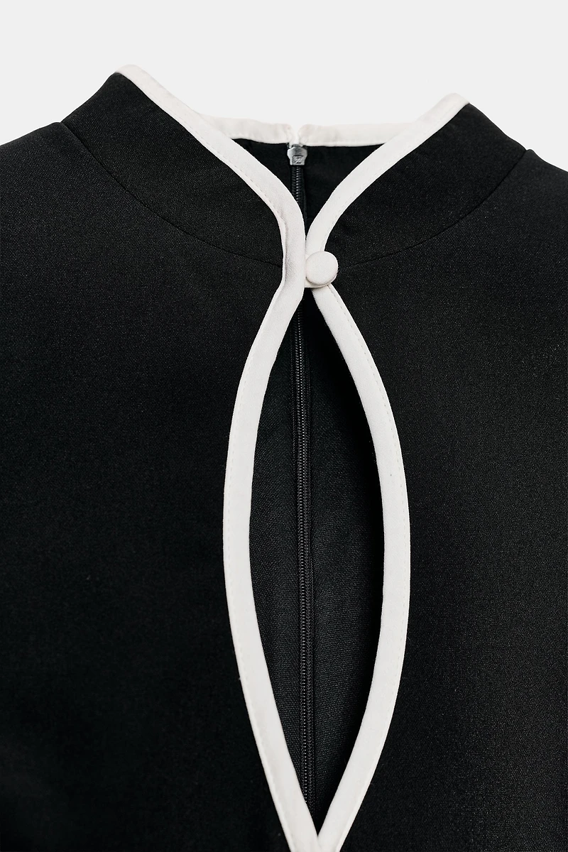 CONTRAST PIPING MINI DRESS