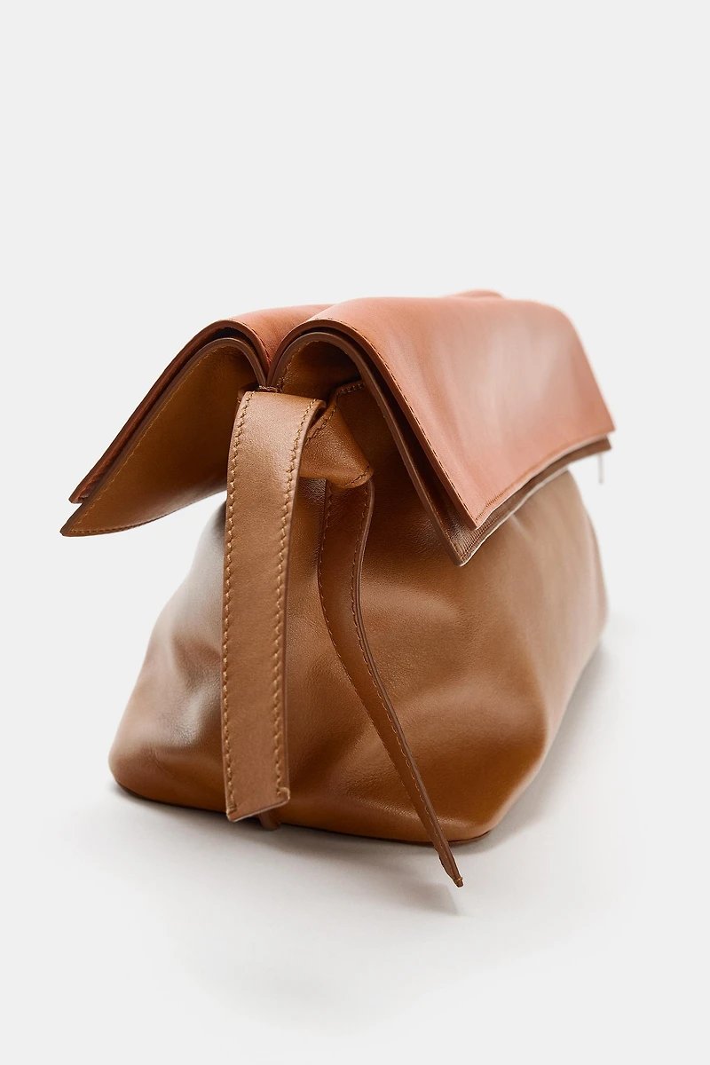 SAC ENVELOPPE EN CUIR À RABAT