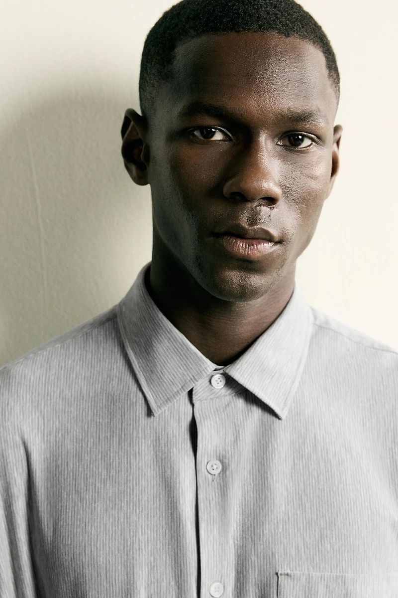 COMFORT REGULAR FIT SHIRT