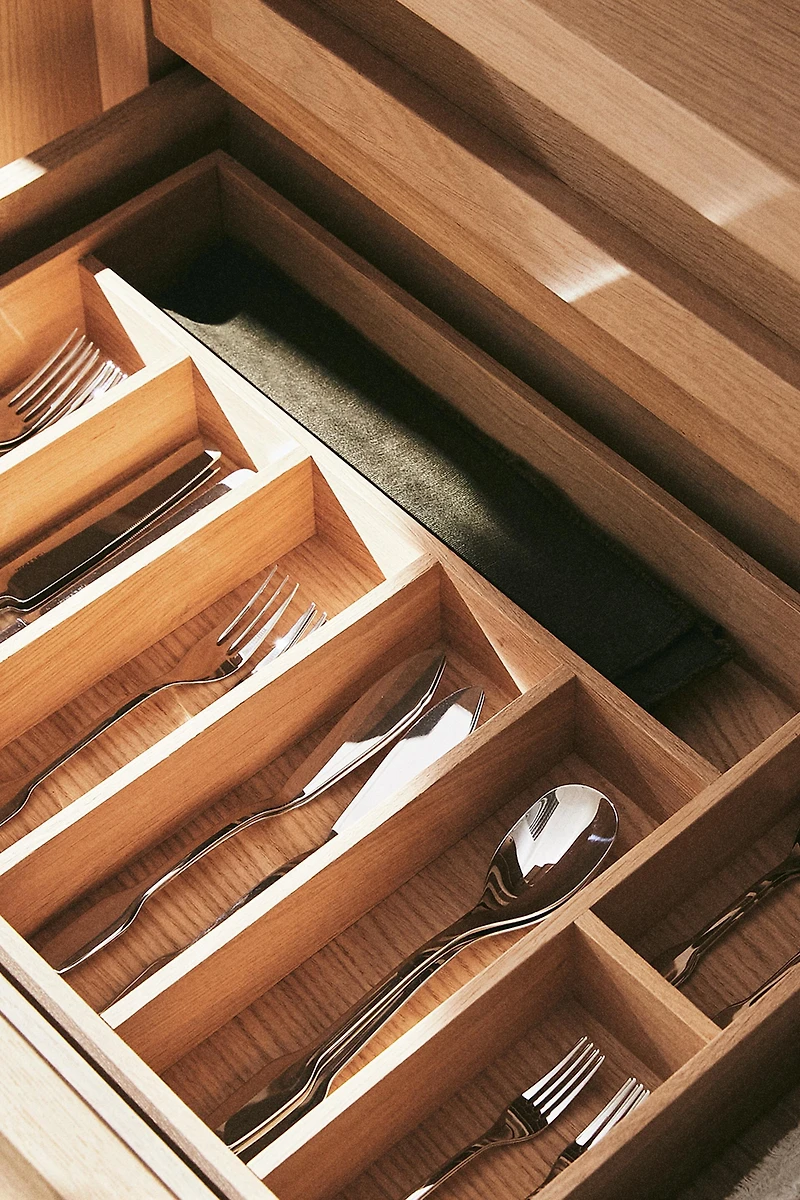CUTLERY TRAY 01