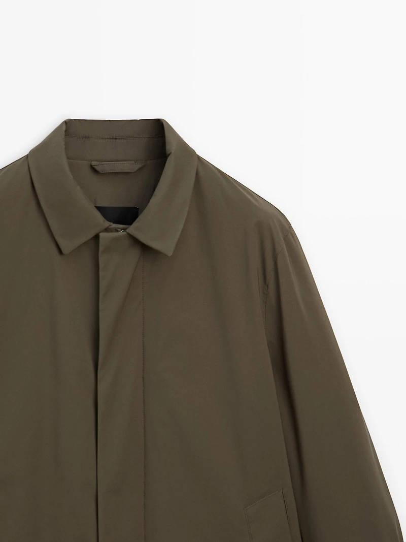 Water-repellent and windproof parka