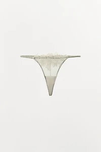 TANGA DENTELLE