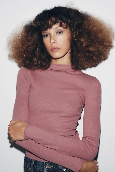 LONG SLEEVE RIBBED BODYSUIT